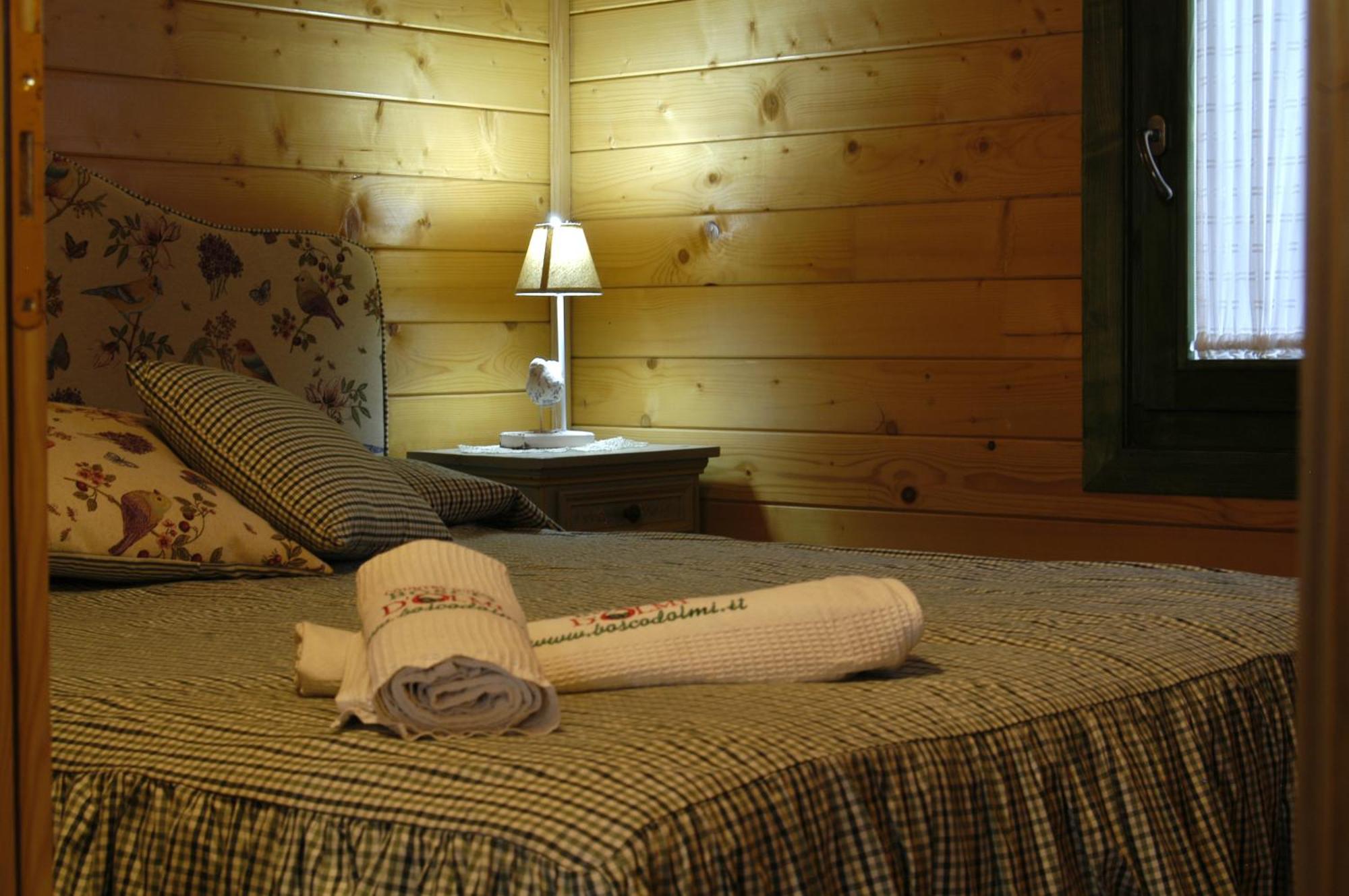 Bosco D'Olmi Country House Sant'Andrea del Garigliano Luaran gambar